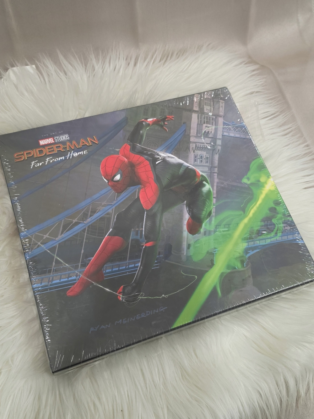 Marvel Studios' Spider-Man: Far From Home - The Art of the Movie Hardcover Book